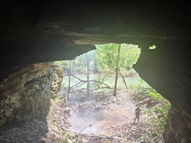 Cave at Roark Bluff - Image 3