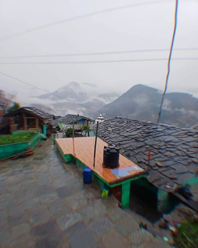 डांडा गांव (Danda Gaon) - Image 1