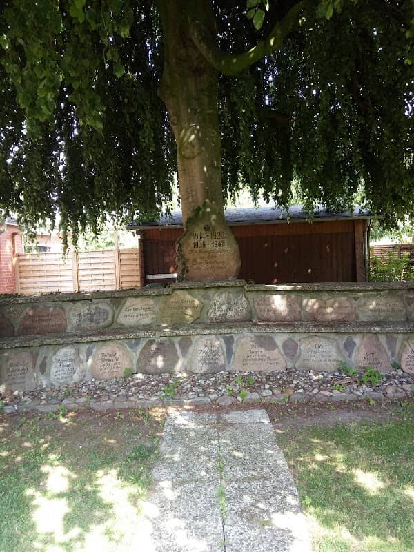 Gedenkstätte Prasdorf - Image 1