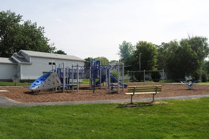 Diamond Jubilee Park - Round Lake Area Park District - Image 1