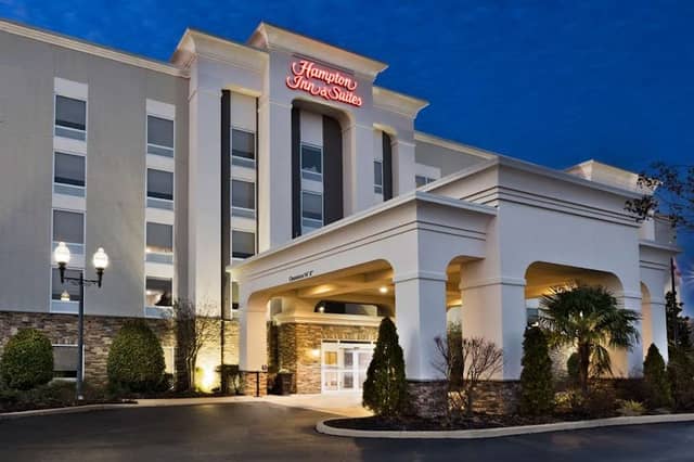 Hampton Inn & Suites Lanett-West Point - Image 1