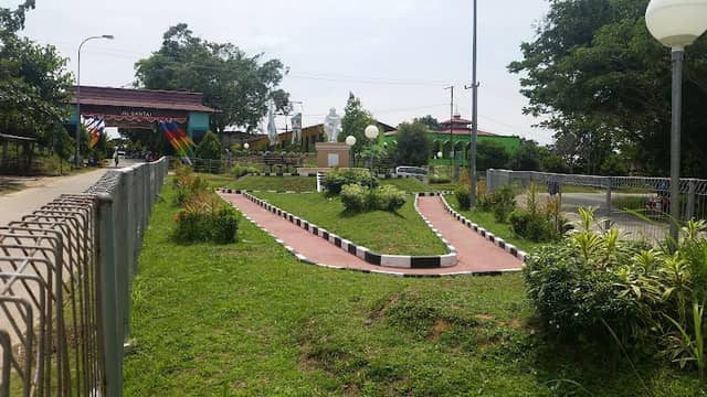 Taman Tugu Patung Literasi - Image 2
