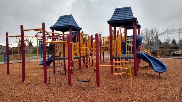 Kinder Park - Image 2