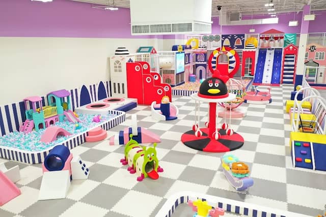 High Five Playhouse - Image 2