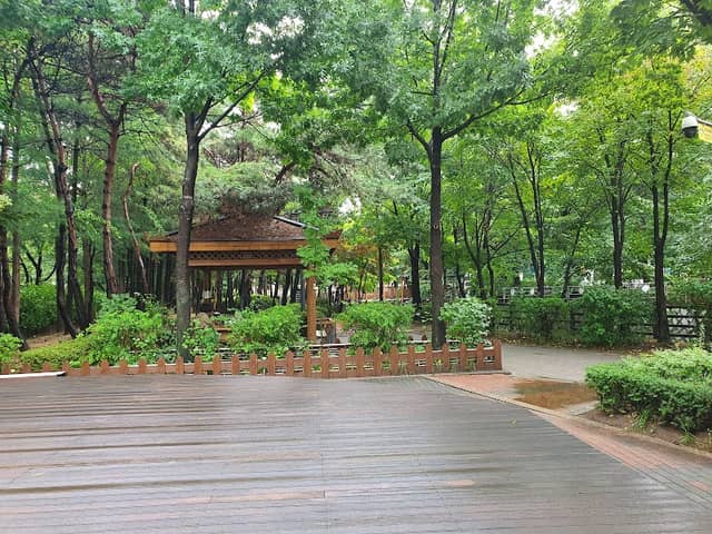 Balbadak Ecological Park - Image 2