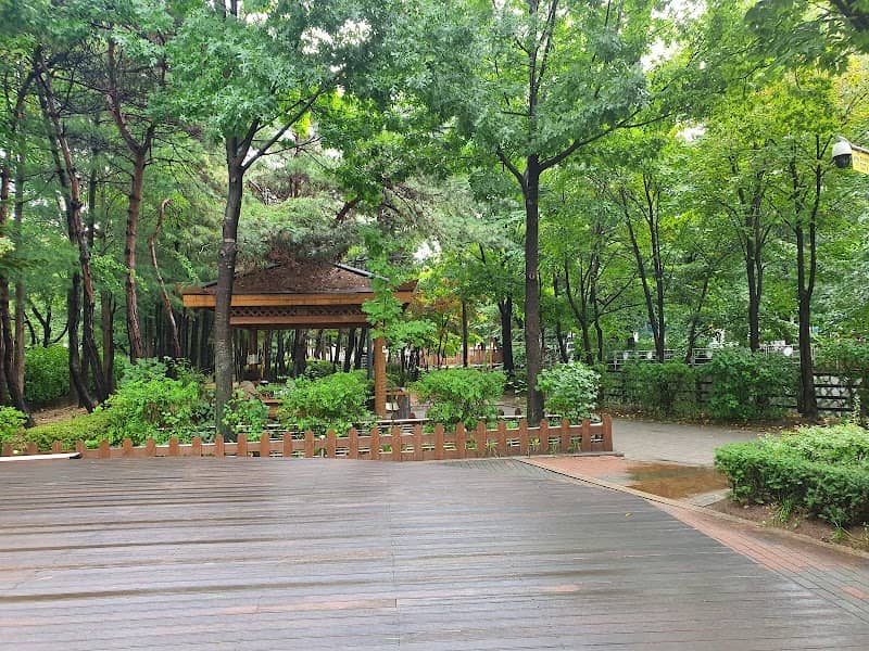 Balbadak Ecological Park - Image 2
