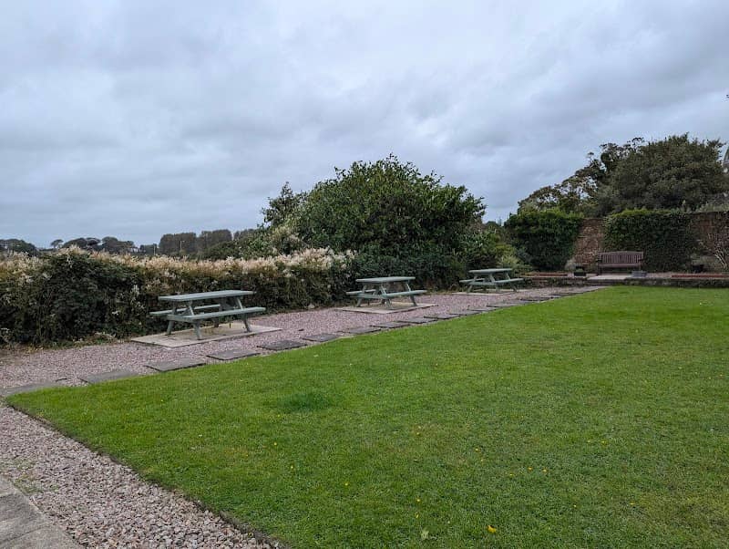 Jubilee Gardens - Image 1