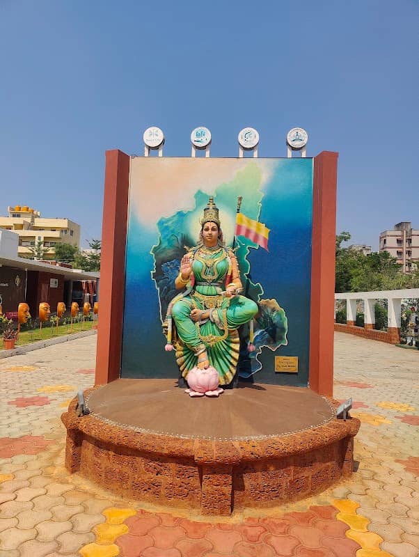Theme Park and Open theatre - Image 1