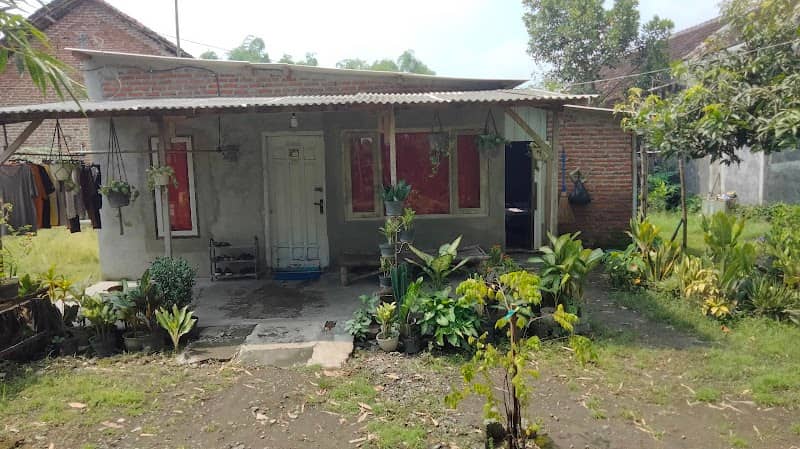 Rumah Slamet Santoso - Image 1