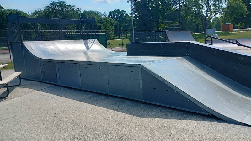Fairview Park - Image 1