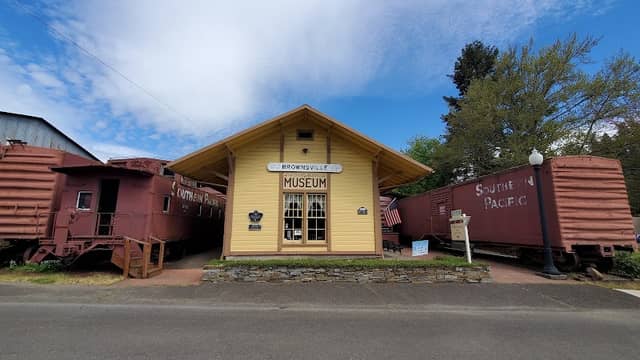 Linn County Historical Museum - Image 2