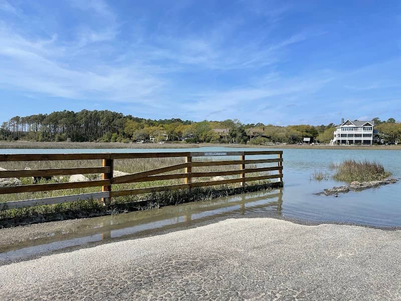 Pritchard Street Landing - Image 1