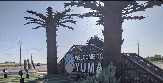 Welcome to Yuma Sign (Palmtrees) - Image 1