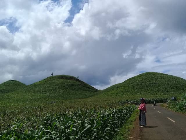 Gunung Bagus Spot Selfie - Image 1