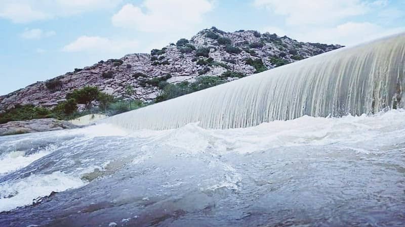 Sevalapurai Varaganadhi Dam - Image 1