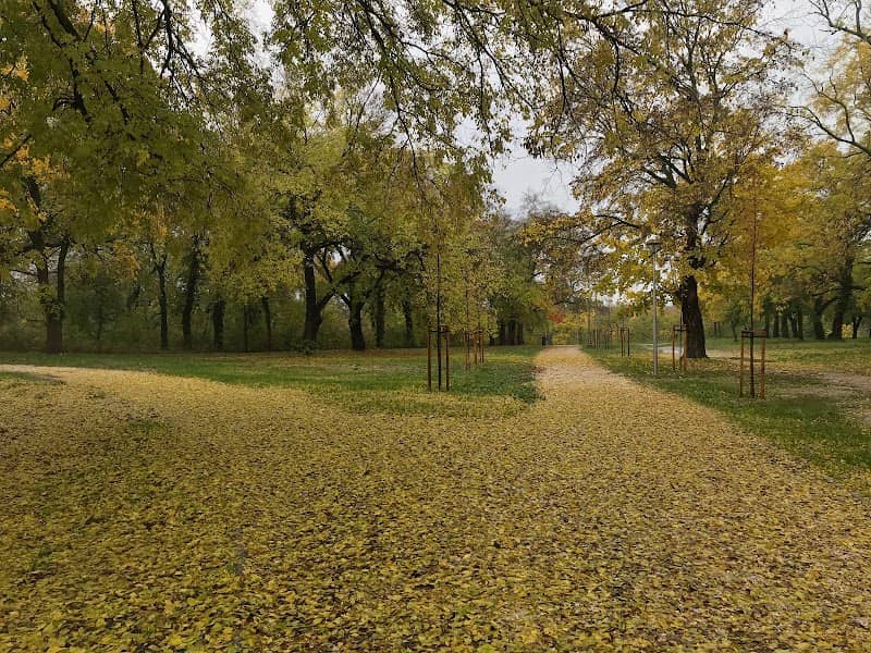 Petőfi Park - Image 1