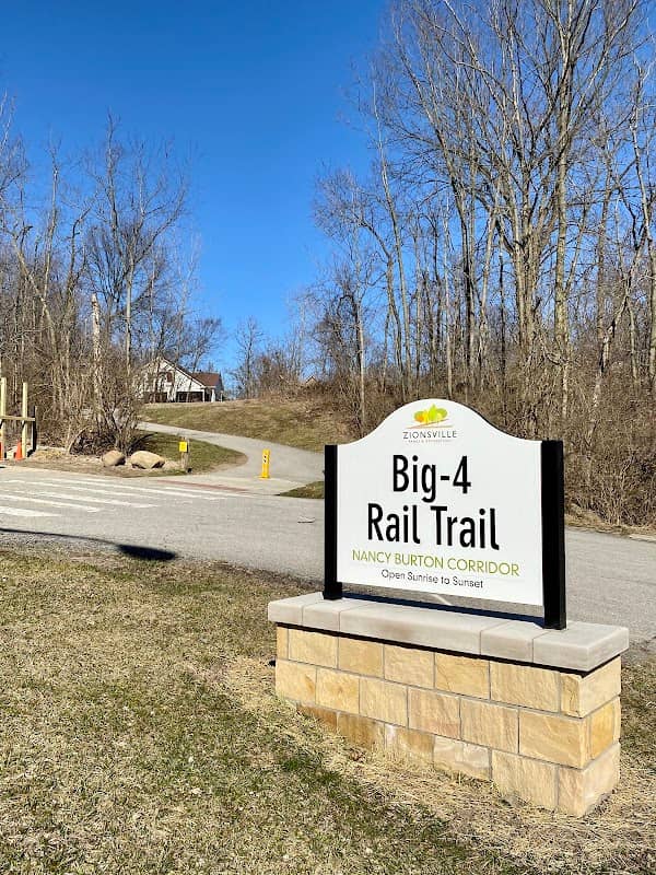 Zionsville Trail Parking - Image 1