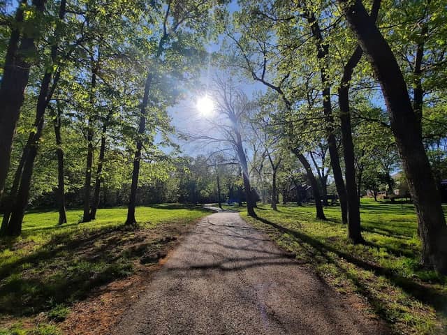Nottingham Downs Park - Image 1