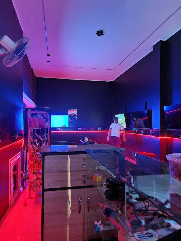 Kira gaming - Image 1