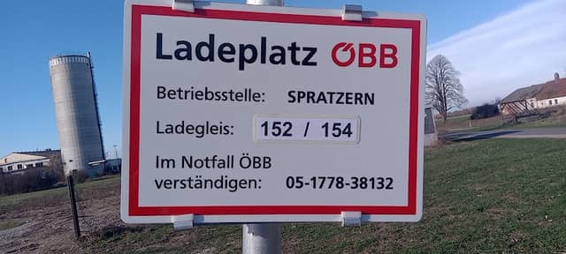 Bahnhof Sankt Pölten- Spratzern *( Betriebsausweiche*)/ Güterwagen abstellung - Image 2