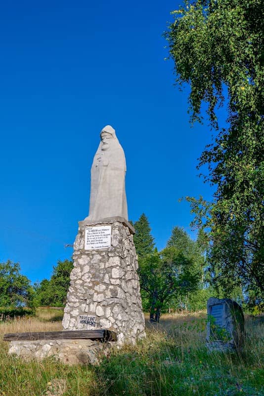 Monumentul ciobanului Ghicuță - Image 1