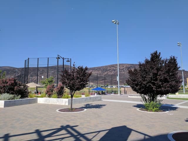 Golden Eagle Regional Park - Image 1