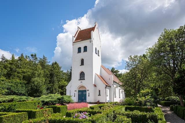 Nivå Church - Image 1