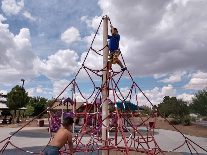 Bulldog Championship Park - Image 2