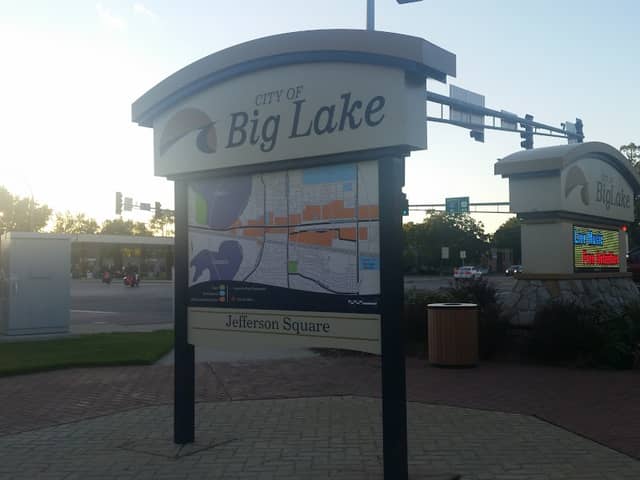 Veterans Park - Image 2