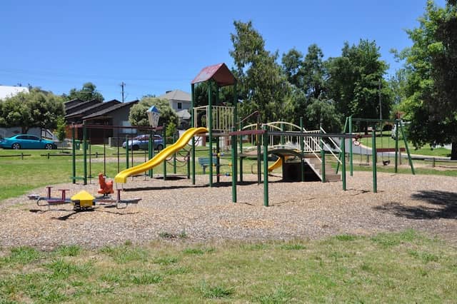 Fellowes Park - Image 2