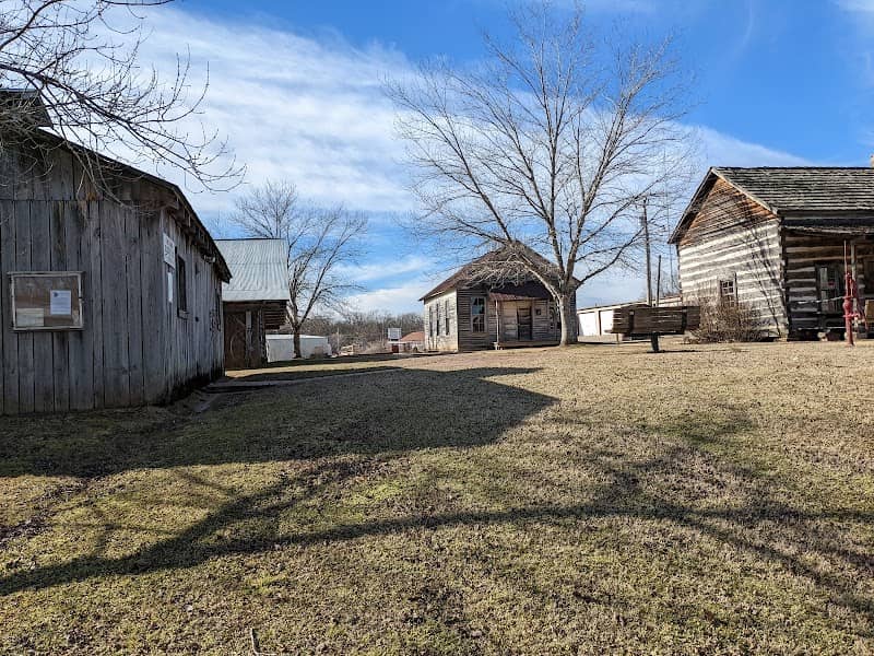 Tom Kennon Blacksmith Shop - Image 1