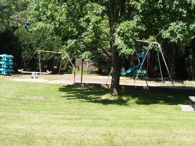 Northern Hills Mini-Park - Image 2