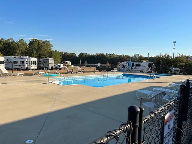 The Cove Rv Resort and Campground - Image 1