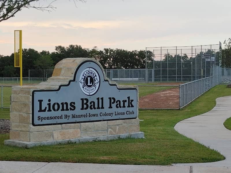 Lions Ball Park - Image 2