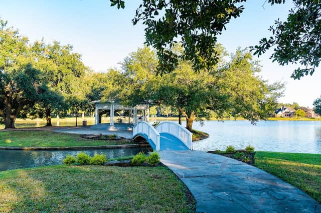 Pecan Park West - Image 1