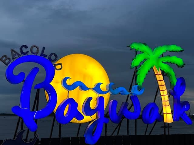 Bacolod Baywalk Recreational Park - Image 1