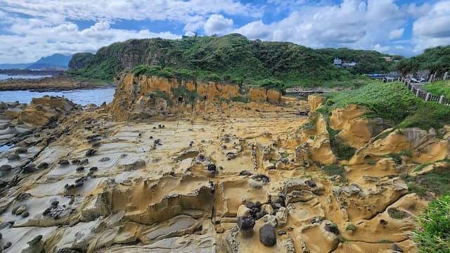 Fanzi Cave - Image 1