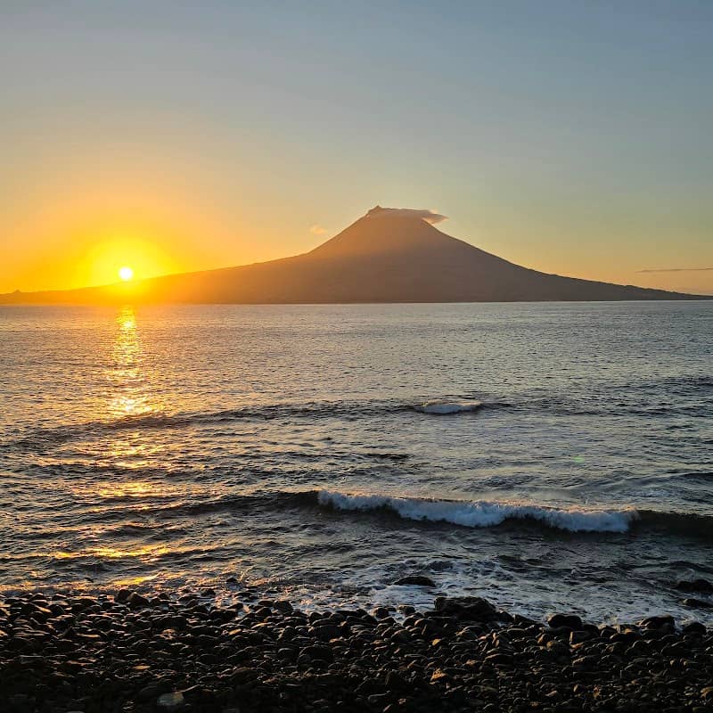 Point de vue sur le Mont Pico - Image 1