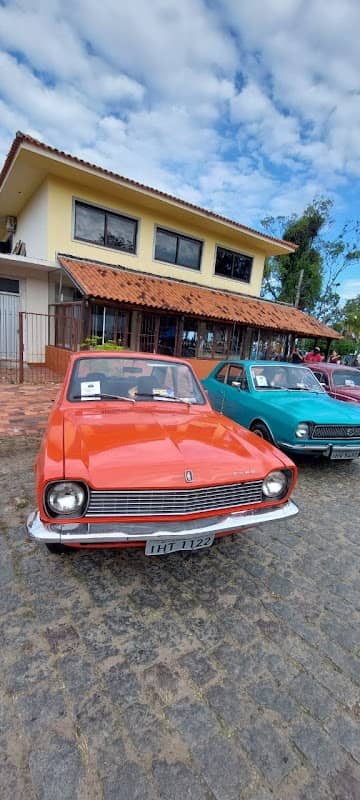 Encontro Carros Antigos - Image 1