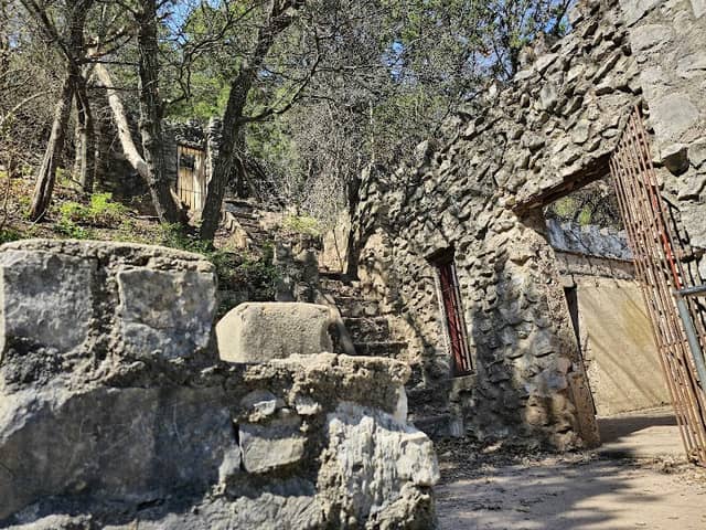 The Collings Castle - Image 1