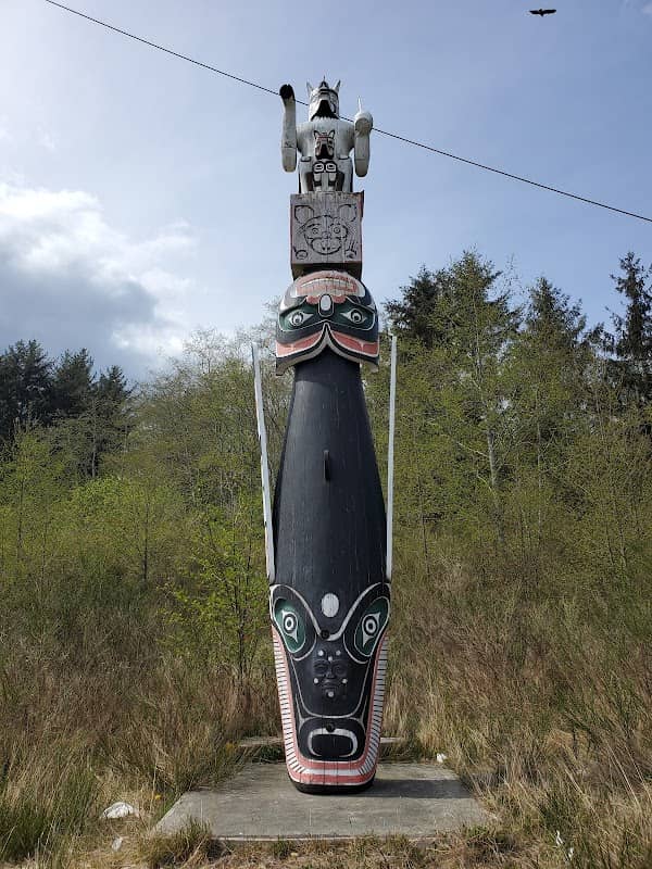 The World's Tallest Totem Pole - Image 3