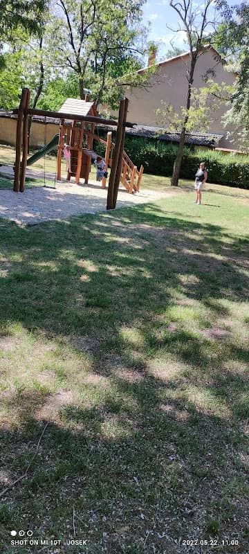 Parc commémoratif Dunavarsany - Image 2