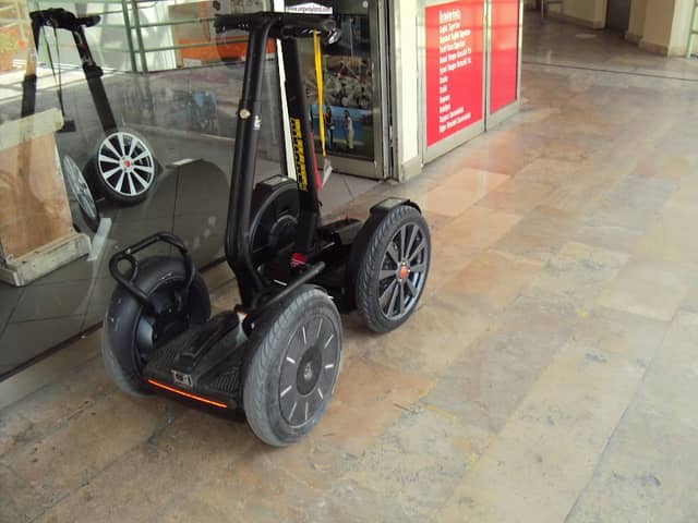 segwayland segway tour ninebot ginger cincır hoverboard rent agency - Image 1