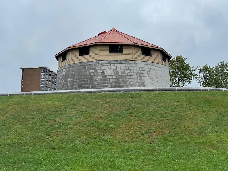 Hudson Park - Image 1