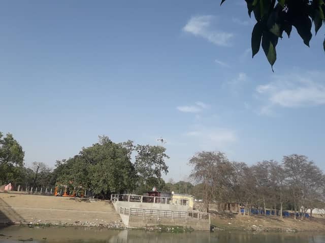 Amhat Park 1 - Image 1