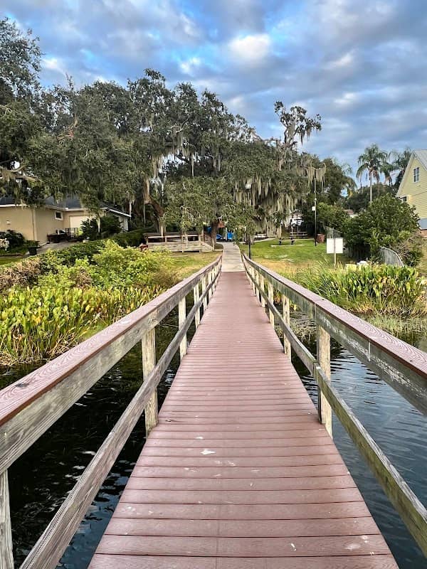 Lake Florence Park - Image 2