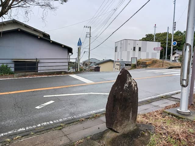 箱根旧街道案内 - Image 1