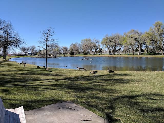 Riverside Park - Image 3