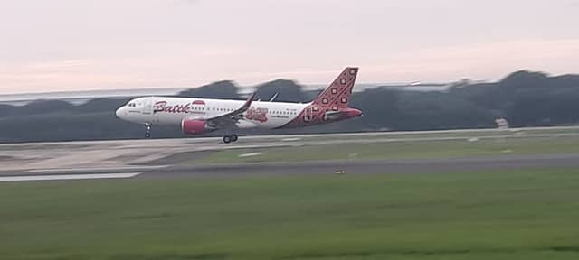 View Runway 25L - Image 2