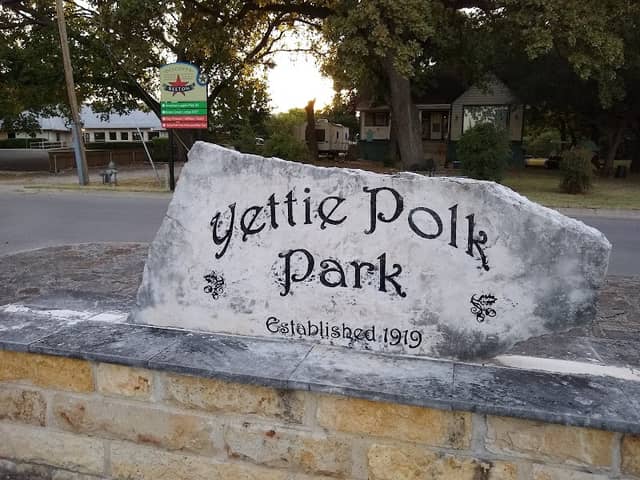 Yettie Polk Park - Image 3